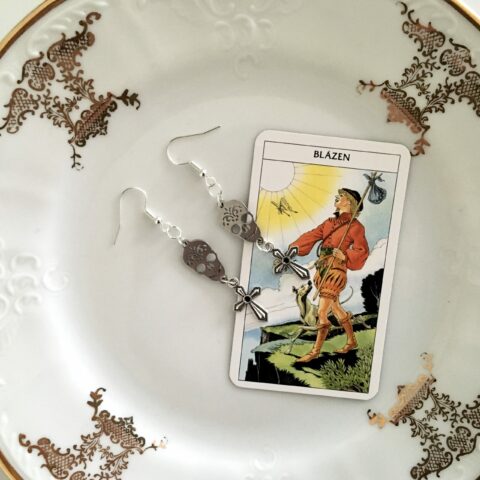 lebkové náušnice s kříži