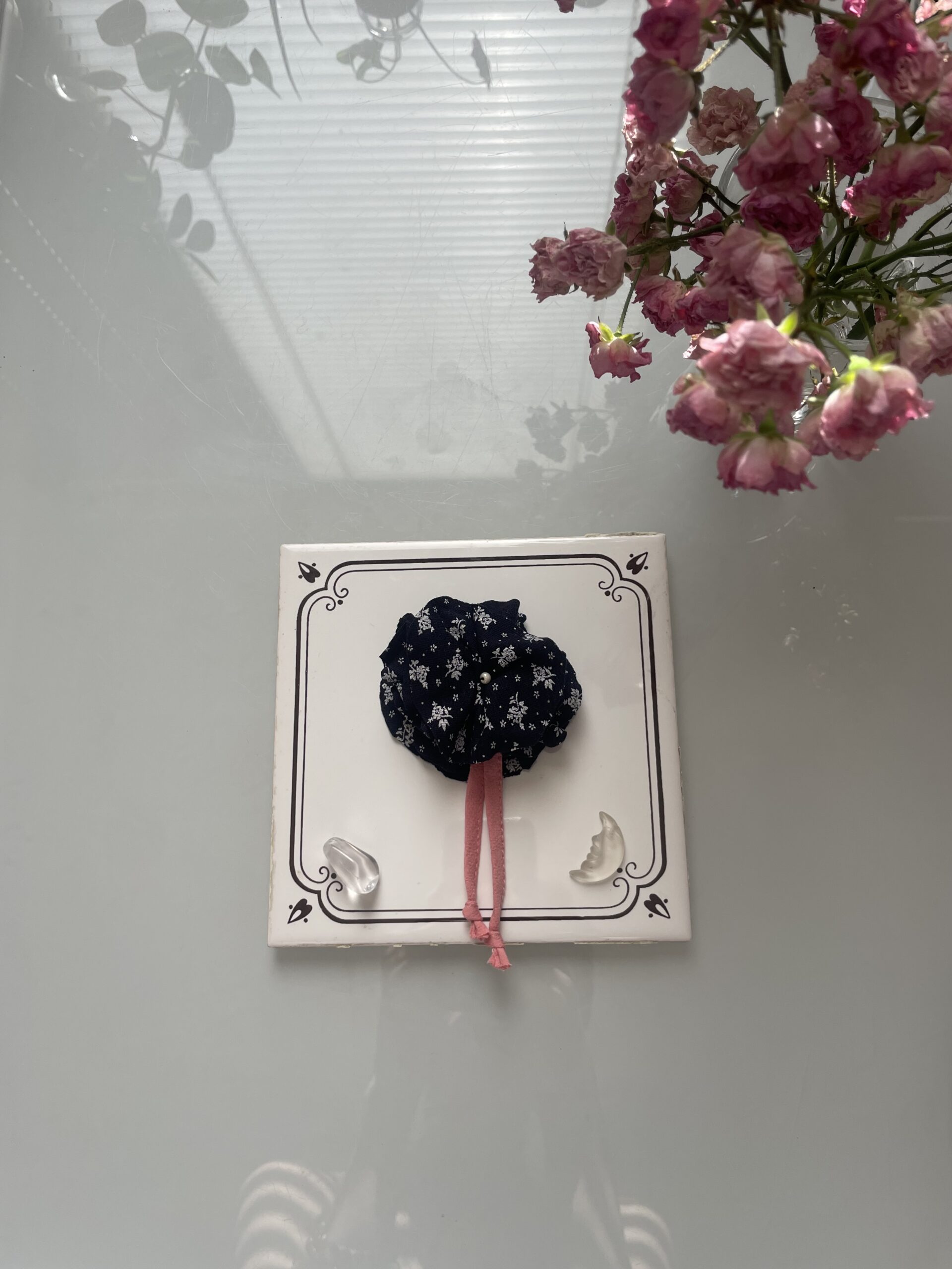 Ručně vyráběná brož - Lirianna - Obrázek 3