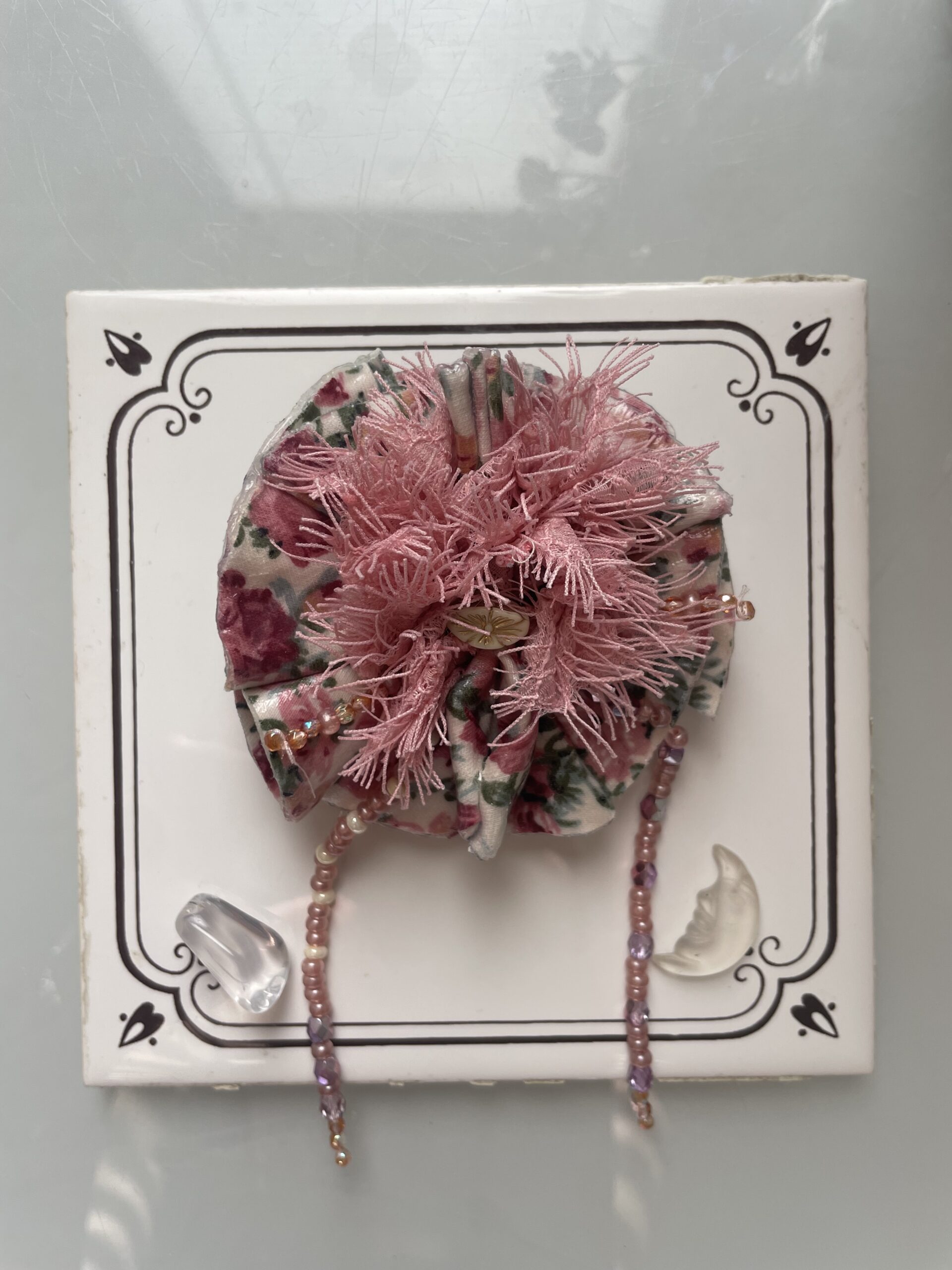 Ručně vyráběná brož - Thaloria