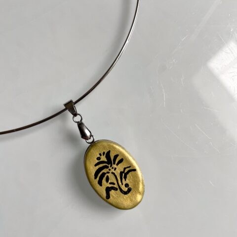 náhrdelník s autorským přívěskem n°3 flower