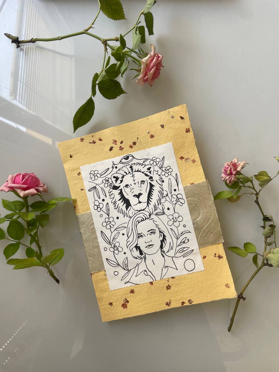 Ručně vyráběný notes - Lion